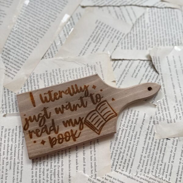Borrelplank I literally just want to read my book